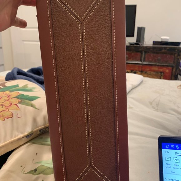 Limited Edition Louis Vuitton Suhali - Picture 7 of 11